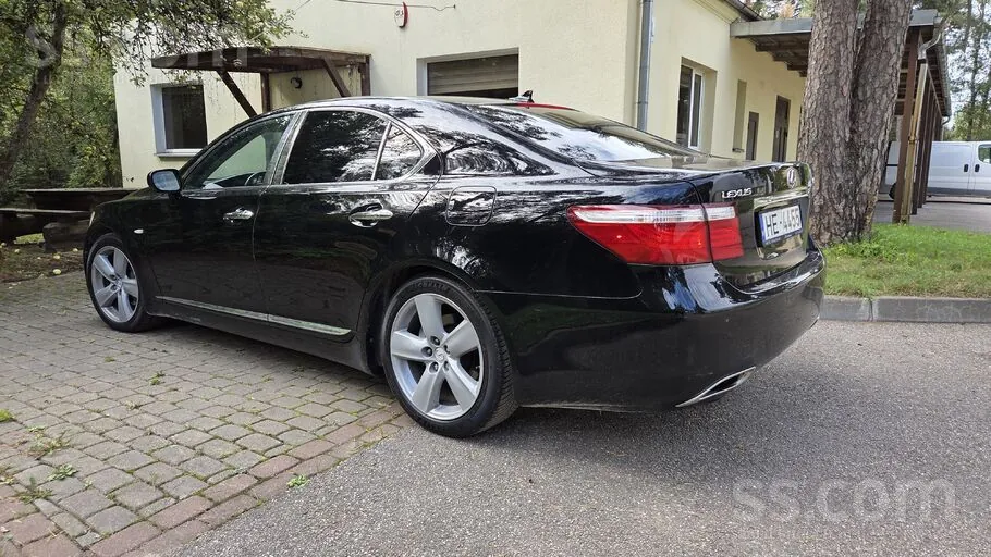 Lexus Ls 2008 photo 4