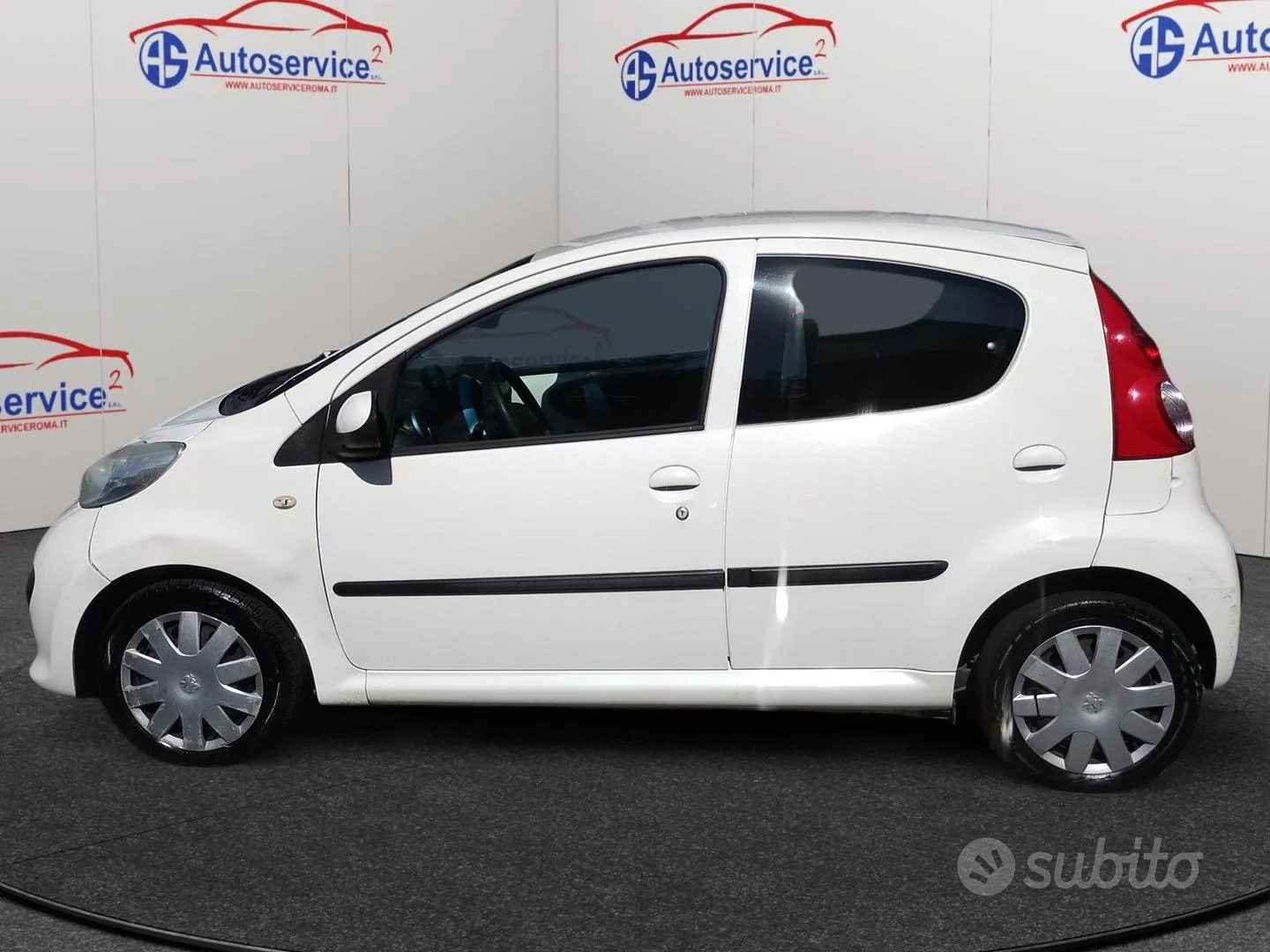 Peugeot 107 2008 photo 2