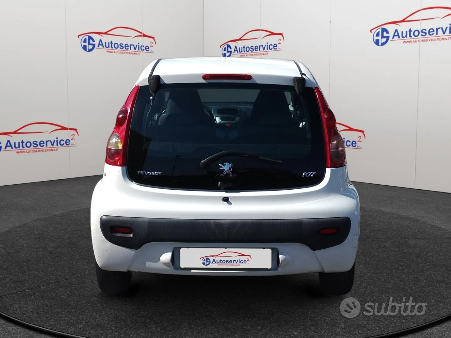 Peugeot 107 2008 photo 4