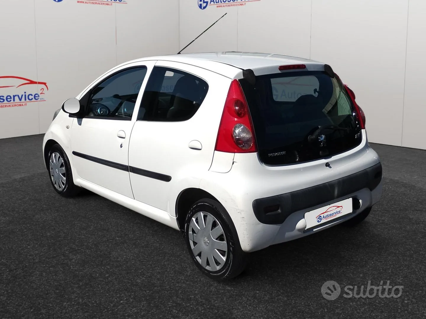 Peugeot 107 2008 photo 3