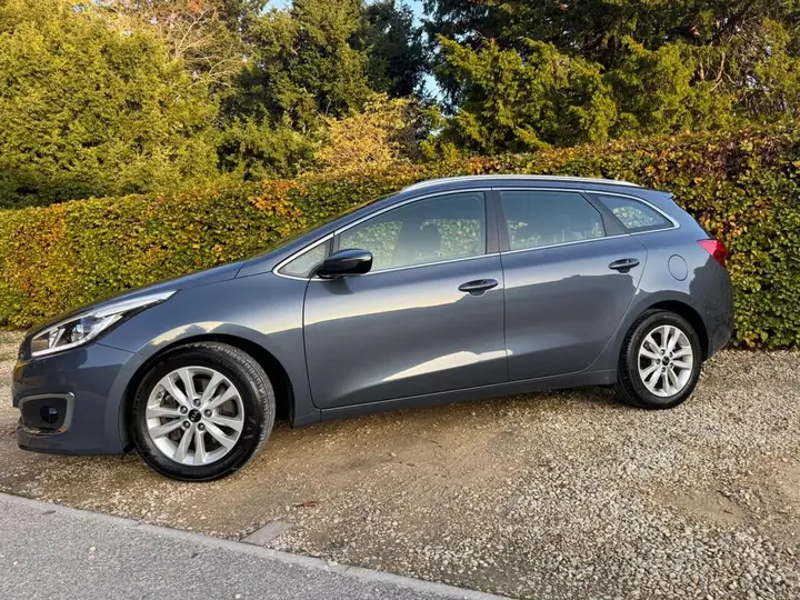 Kia Ceed 2018 photo 2