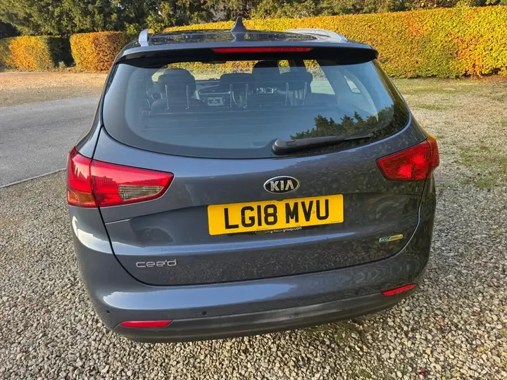Kia Ceed 2018 photo 4