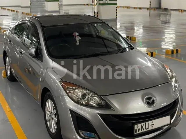 Mazda Axela