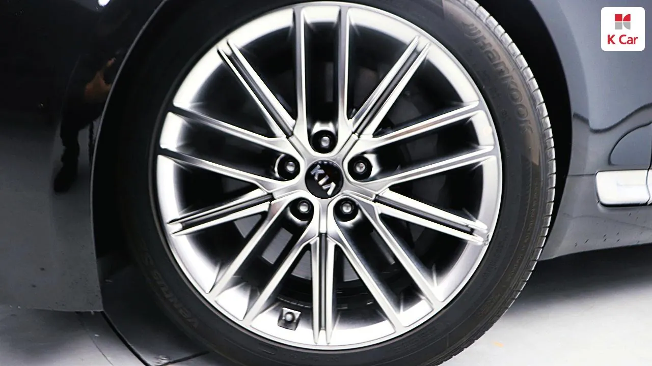Kia K9 2020 photo 5