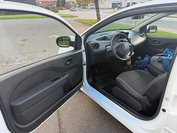 Renault Twingo 2012 photo 5