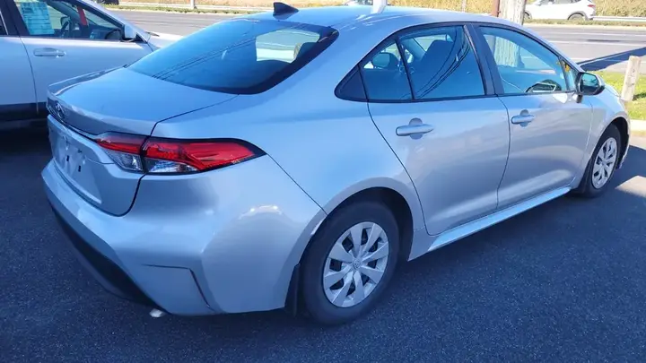 Toyota Corolla 2024 photo 3