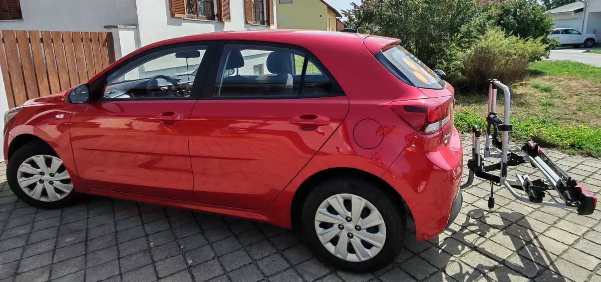Kia Rio 2023 photo 3