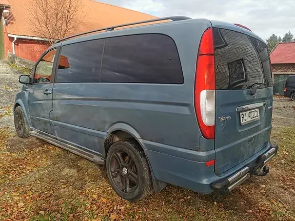 Mercedes-Benz Viano 2005 photo 2