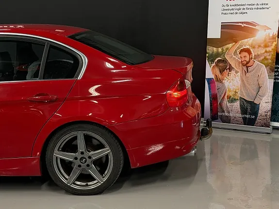 BMW 330Xd 2008 photo 5