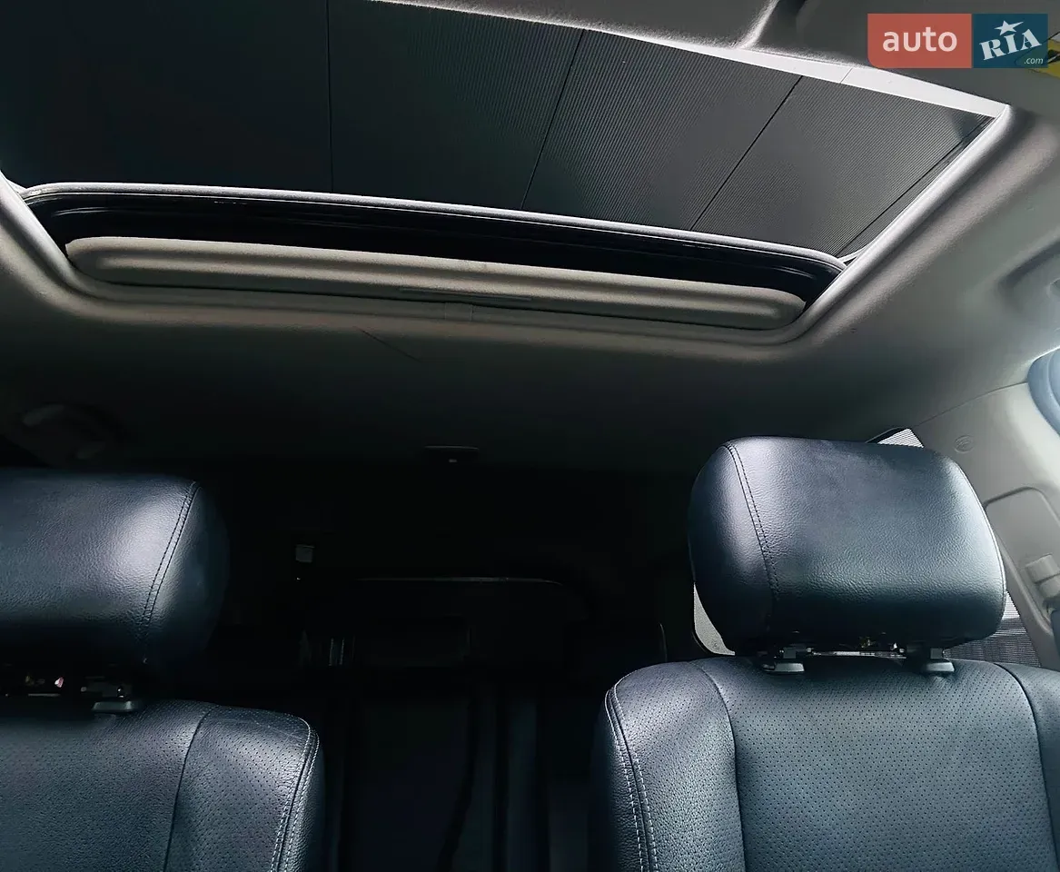 Mitsubishi Outlander 2014 photo 2