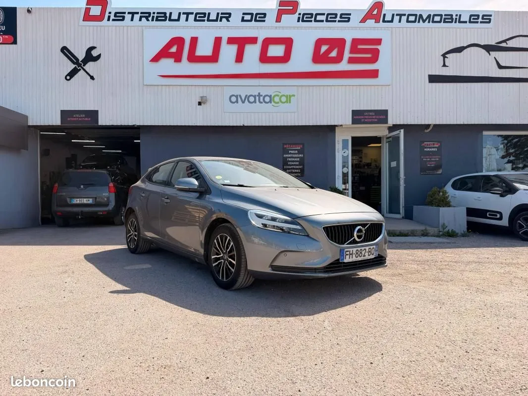 Volvo V40