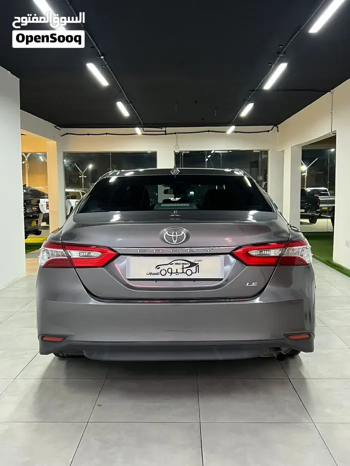 Toyota Camry 2022 photo 3