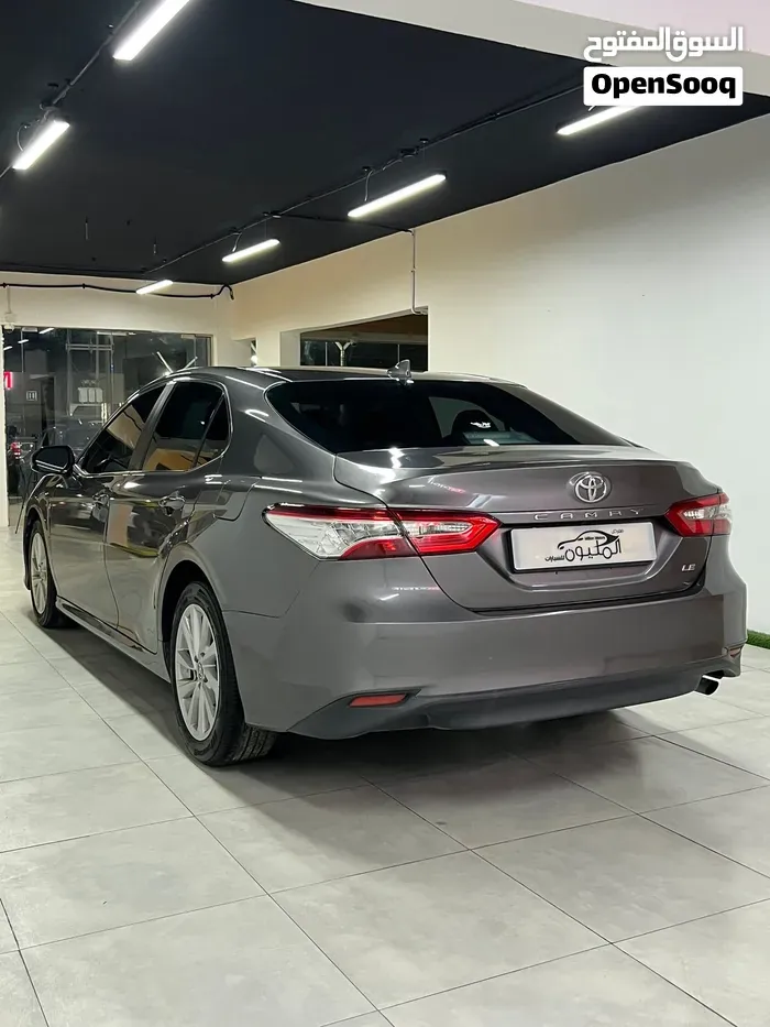 Toyota Camry 2022 photo 2