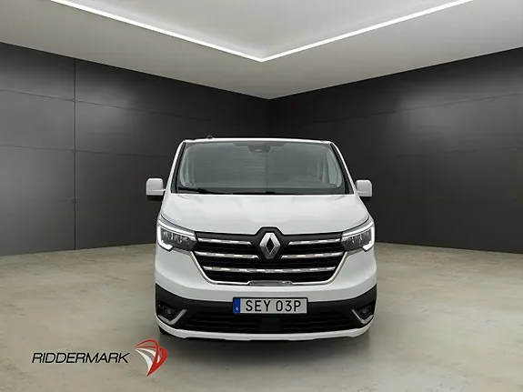 Renault Trafic 2023 photo 5