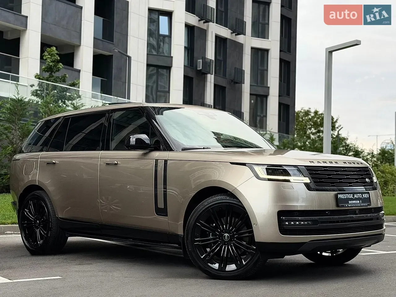 Land Rover Range Rover 2024 photo 4