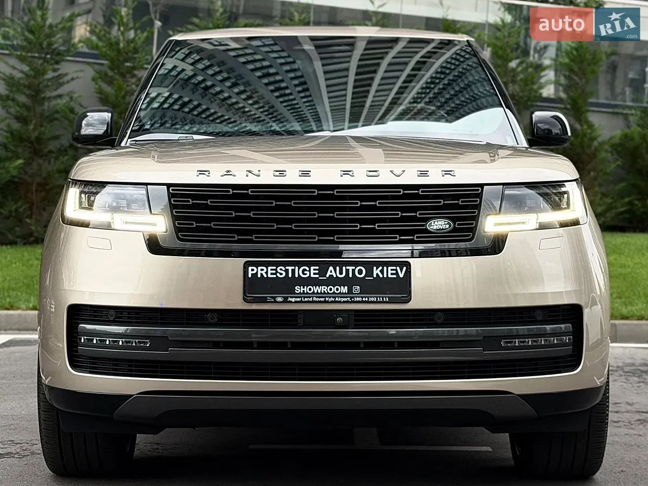 Land Rover Range Rover 2024 photo 5
