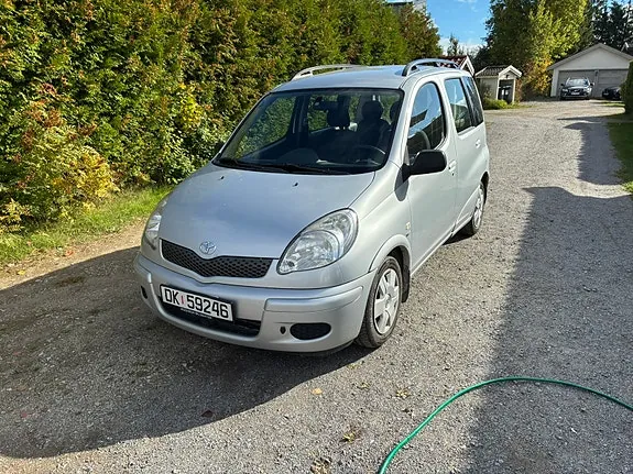 Toyota Yaris Verso
