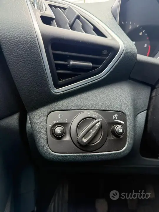 Ford C-Max 2014 photo 5