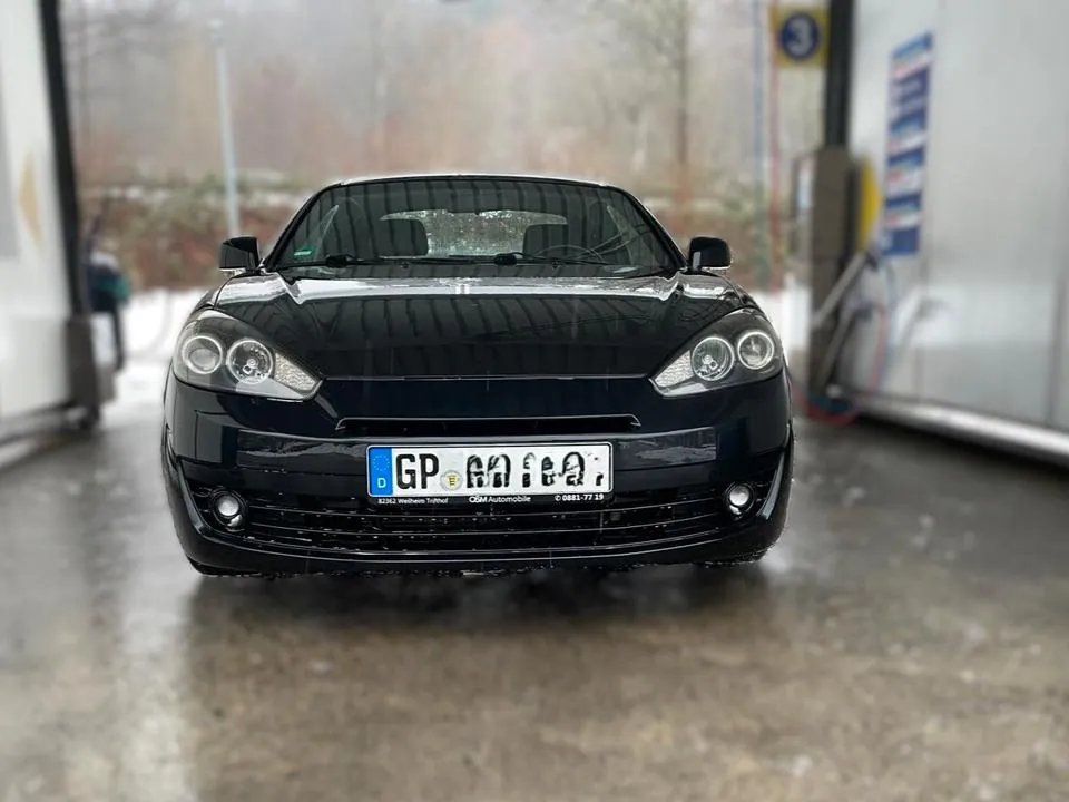 Hyundai Coupe