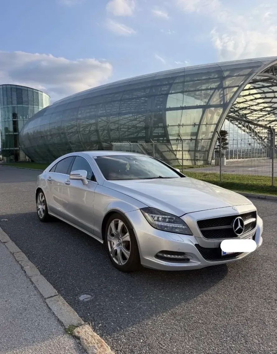 Mercedes-Benz Cls 2012 photo 2