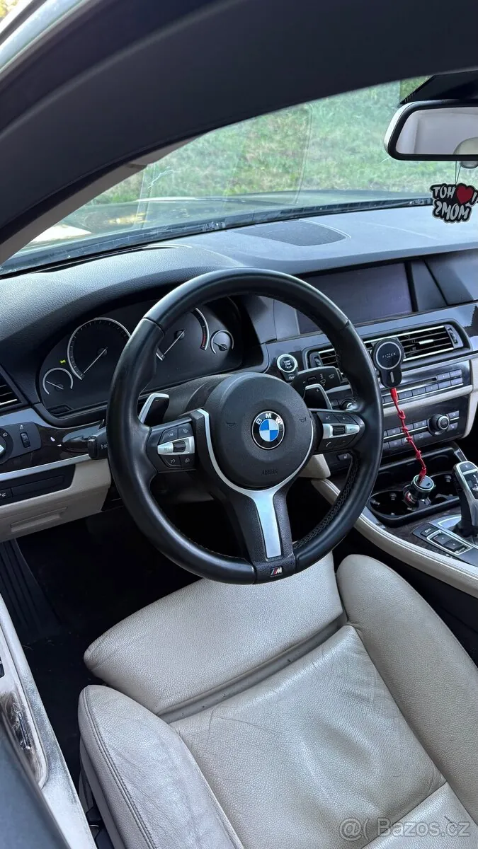 BMW F10 2013 photo 5