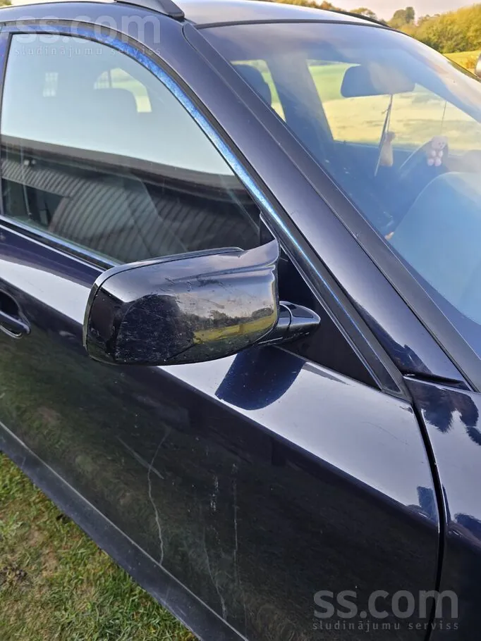 BMW 530 2004 photo 2