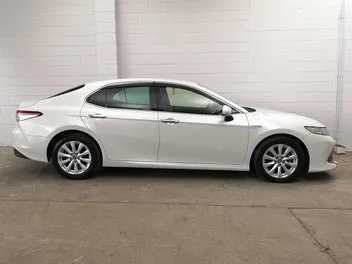 Toyota Camry 2017 photo 4