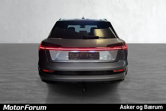 Audi E-Tron 2019 photo 5