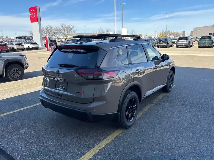 Nissan Rogue 2026 photo 5