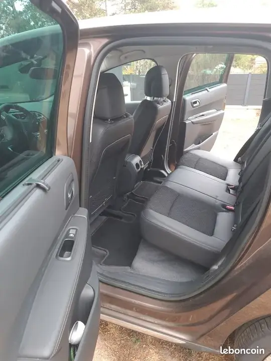 Peugeot 3008 2014 photo 3
