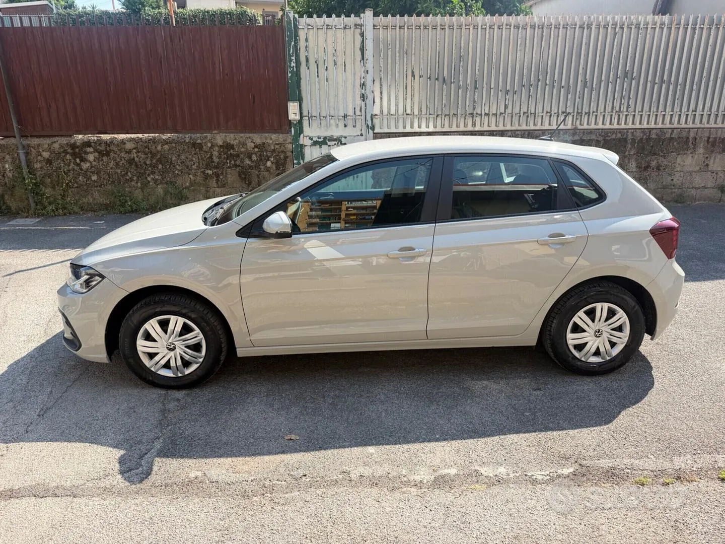 Volkswagen Polo 2022 photo 2