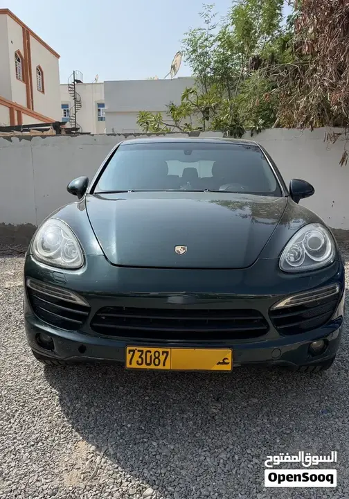 Porsche Cayenne 2014 photo 2