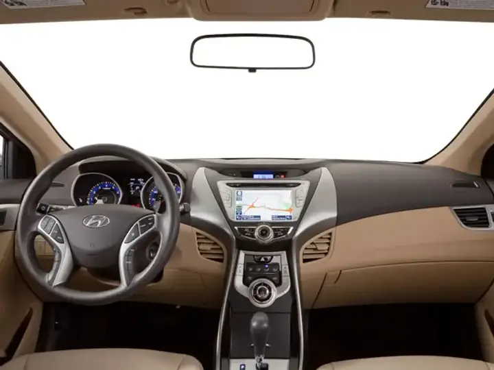 Hyundai Elantra 2012 photo 5