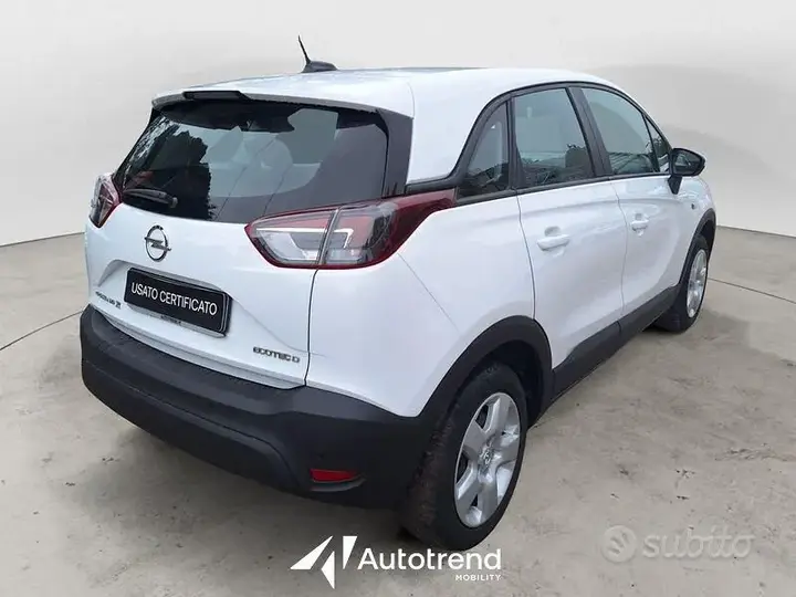 Opel Crossland X 2017 photo 2