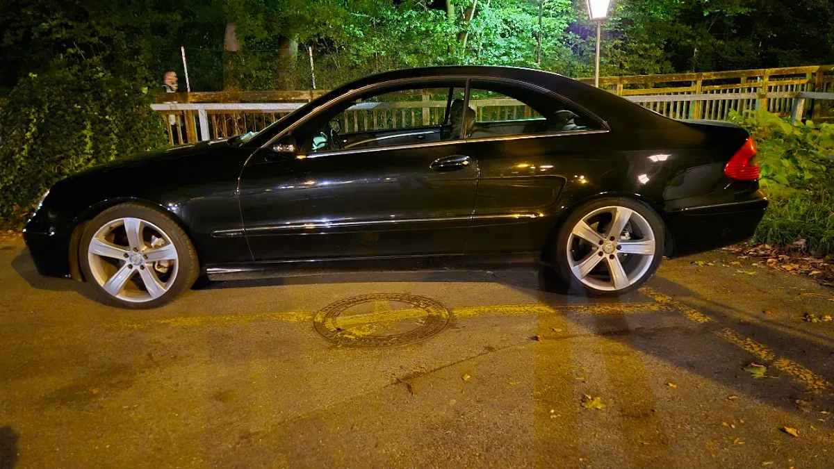 Mercedes-Benz Clk-Class 2008 photo 2