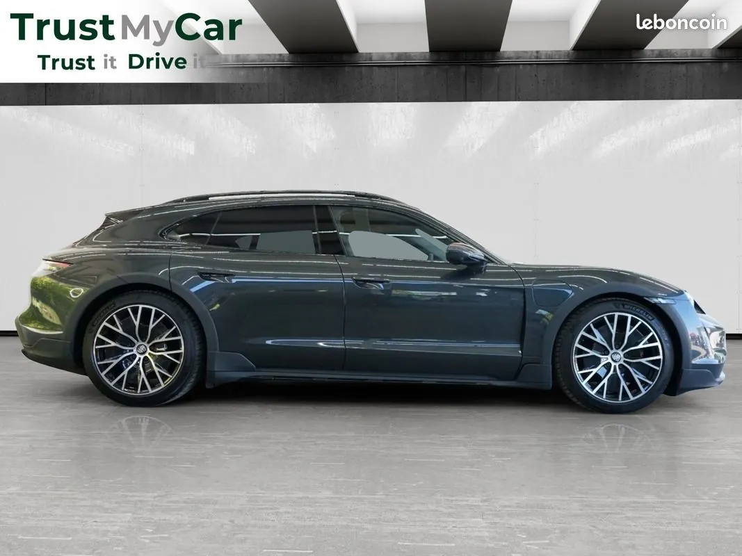 Porsche Taycan 2022 photo 3