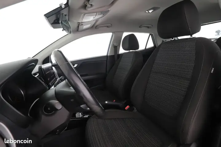 Kia Stonic 2021 photo 5