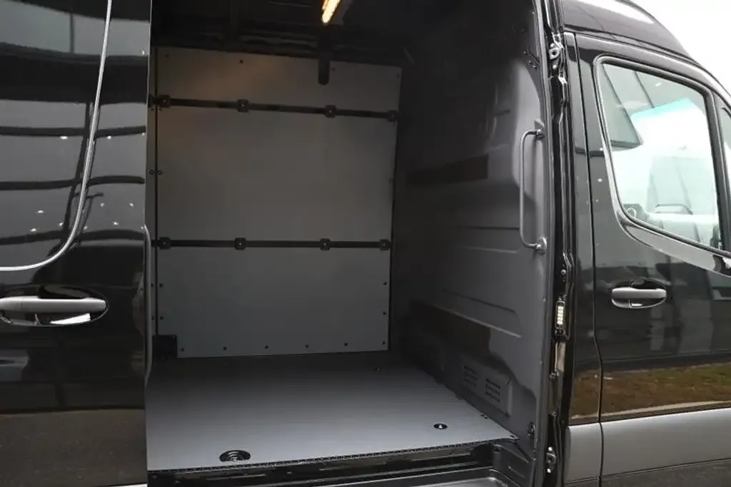 Mercedes-Benz Sprinter 2500 2026 photo 5