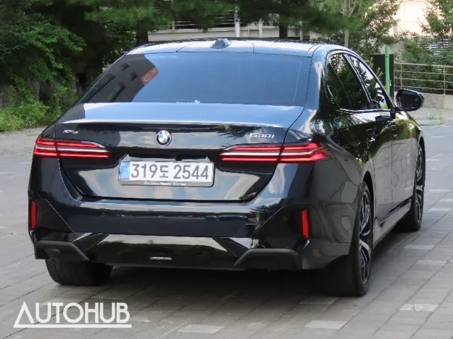 BMW 5 Series 2026 photo 3
