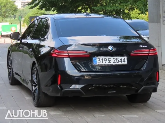 BMW 5 Series 2026 photo 4