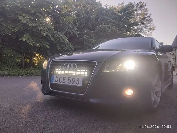 Audi A5 2010 photo 5