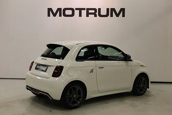 Abarth 500 2024 photo 3