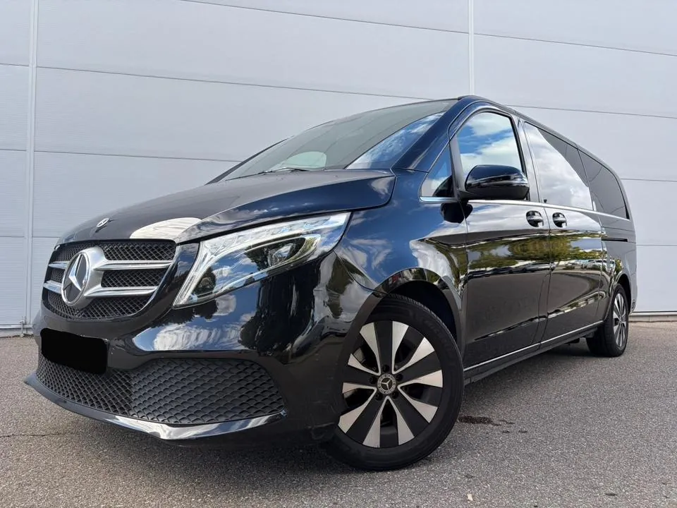 Mercedes-Benz V250