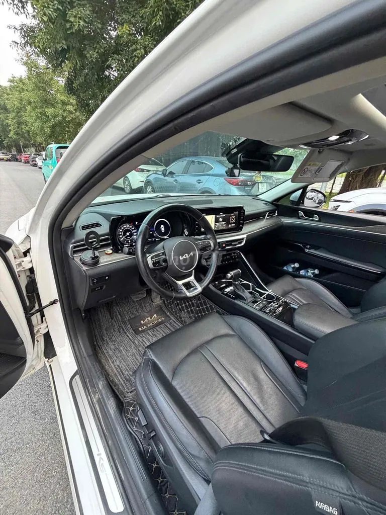 Kia K5 2023 photo 4