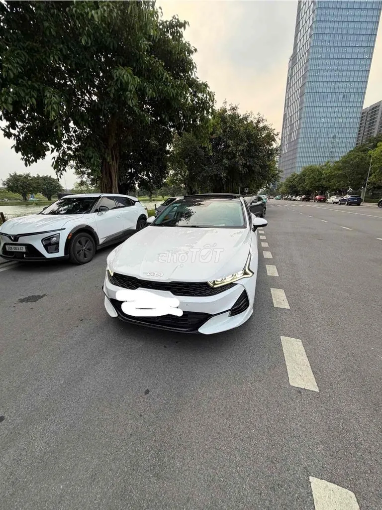 Kia K5 2023 photo 2