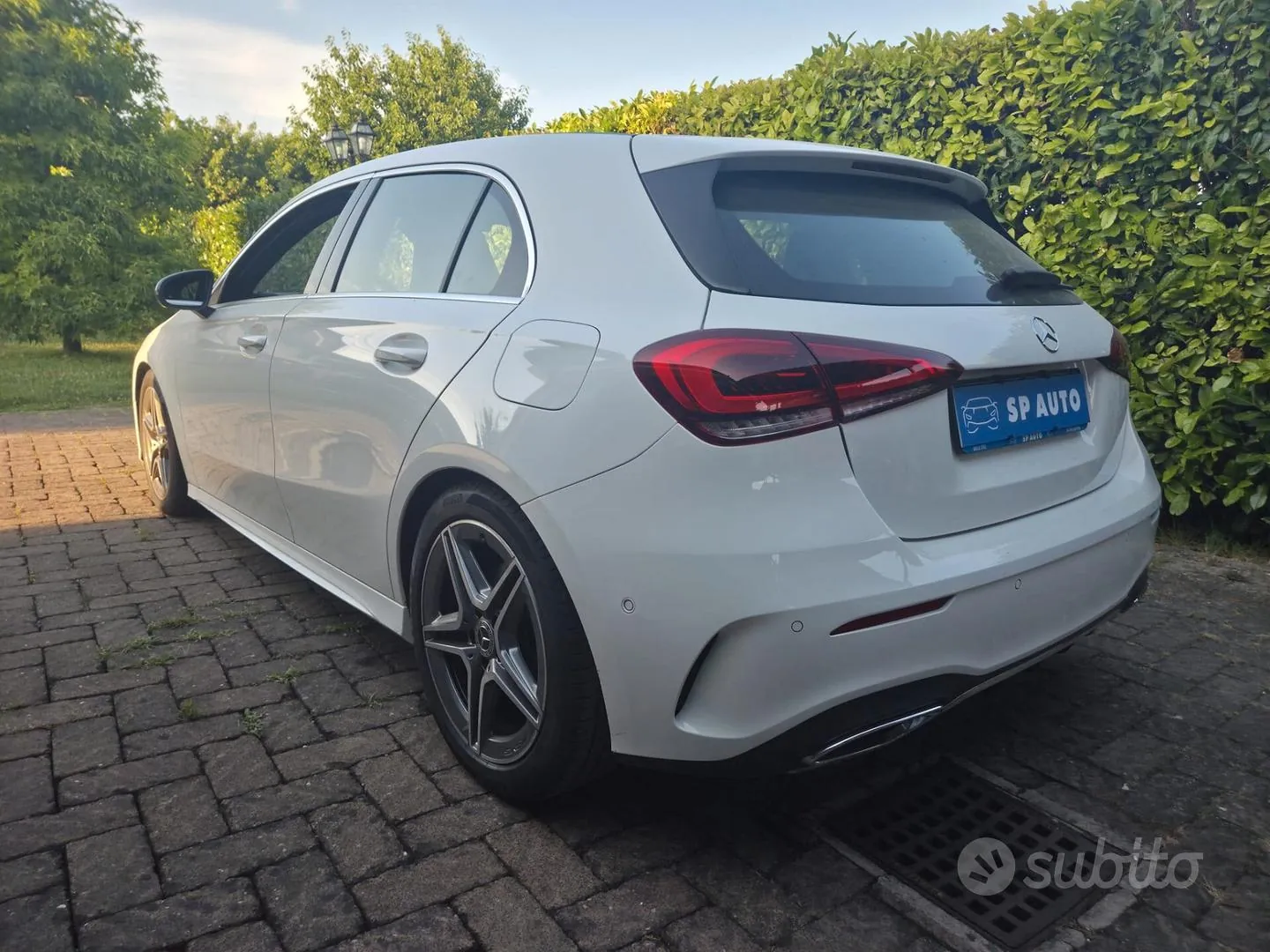 Mercedes-Benz A250 2019 photo 5