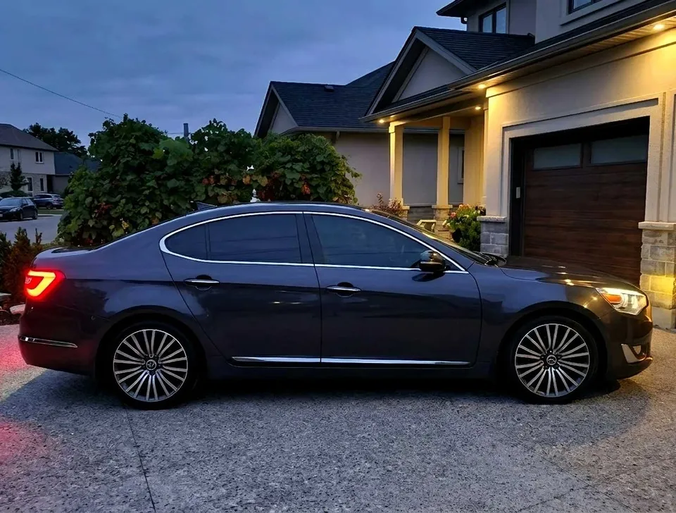 Kia Cadenza 2014 photo 2