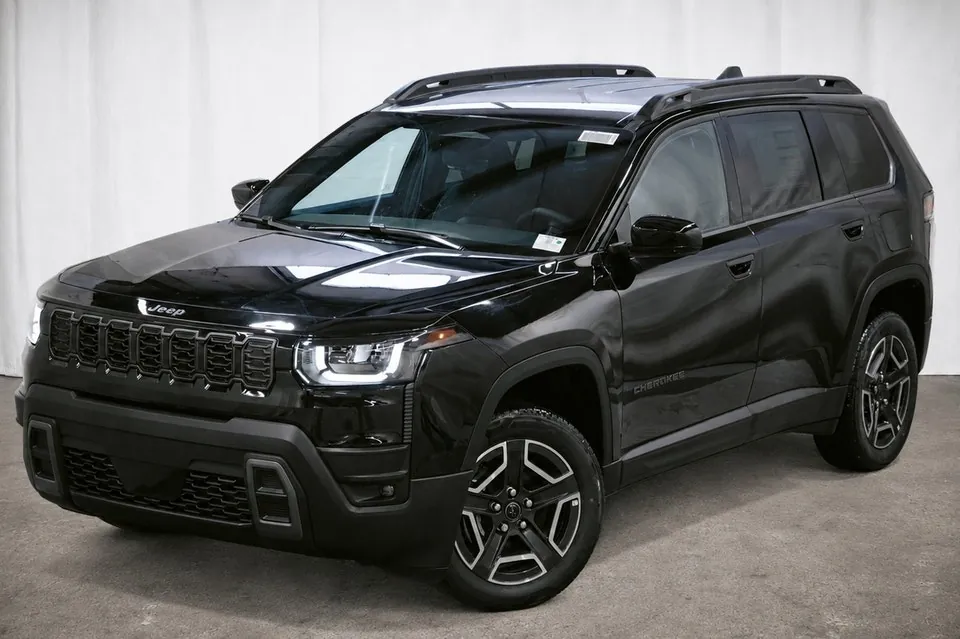 Jeep Cherokee 2026 photo 3