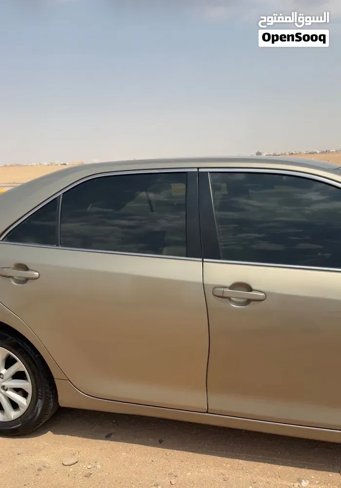 Toyota Camry 2013 photo 2