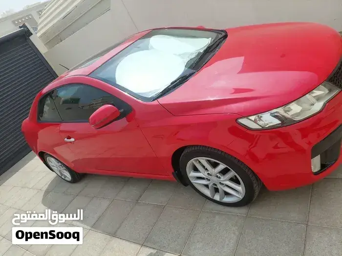 Kia Cerato 2011 photo 4